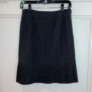 Etcetera gray wool pencil skirt with pleats